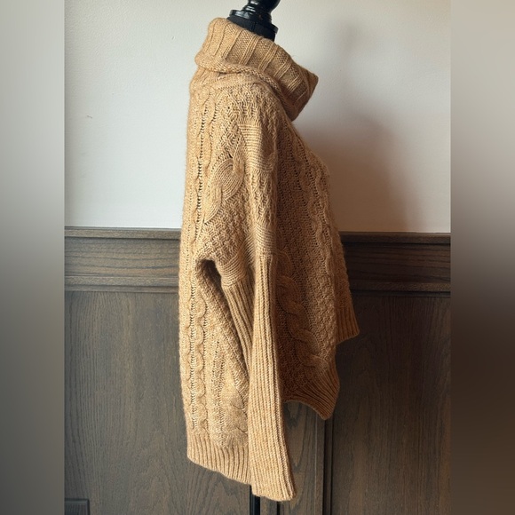 Silvia Novelli Cozy Oversized Cable Knit Cowl Neck Sweater Camel Large - Picture 4 of 7